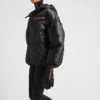 Oversized teknisk dunjacka i Re-Nylon
