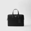 Portfölj i Re-Nylon och Saffiano-läder