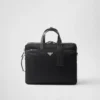 Portfölj i Re-Nylon och Saffiano-läder Portfölj i Re-Nylon och Saffiano-läder