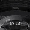Portfölj i Re-Nylon och Saffiano-läder