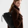 Prada Bonnie Medium antikbehandlad läderväska