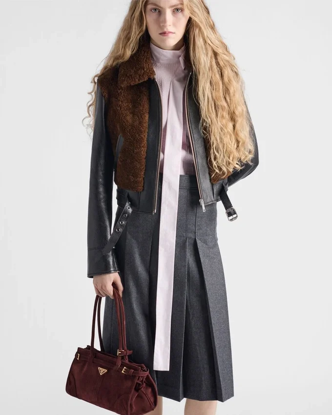 Prada Bonnie Medium handväska i mocka Prada Bonnie Medium handväska i mocka