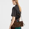 Prada Bonnie Medium handväska i nubuckläder Prada Bonnie Medium handväska i nubuckläder
