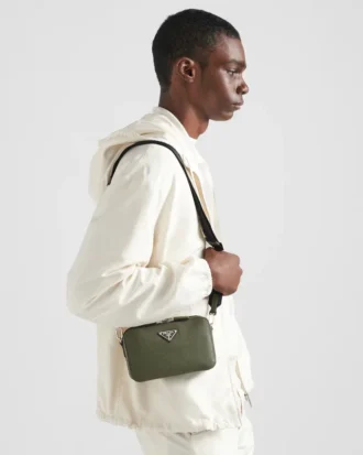 Prada Brique-väska i Saffiano-läder