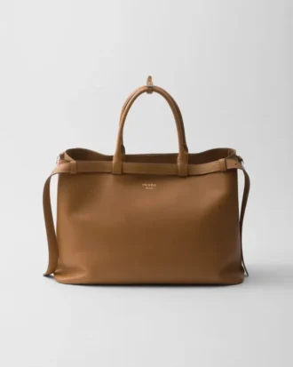Prada Buckle läderhandväska med dubbelt bälte