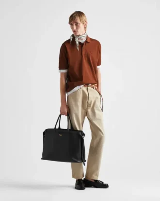 Prada Buckle läderhandväska med dubbelt bälte