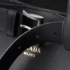 Prada Buckle läderväska med bälte Prada Buckle läderväska med bälte