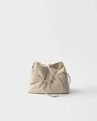 Prada Dada liten väska i nappaläder