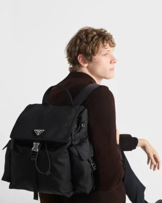 Prada Explore ryggsäck i Re-Nylon och läder