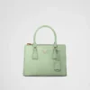 Prada Galleria liten väska i krokodilläder Prada Galleria liten väska i krokodilläder