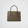 Prada Galleria liten väska i krokodilläder Prada Galleria liten väska i krokodilläder