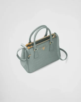Prada Galleria liten väska i krokodilläder