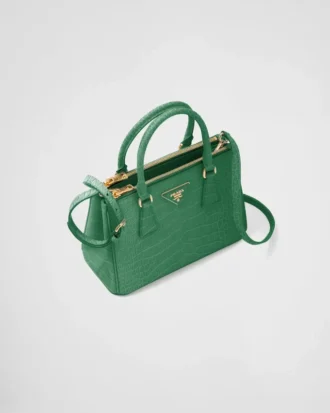 Prada Galleria liten väska i krokodilläder