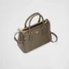 Prada Galleria liten väska i krokodilläder Prada Galleria liten väska i krokodilläder