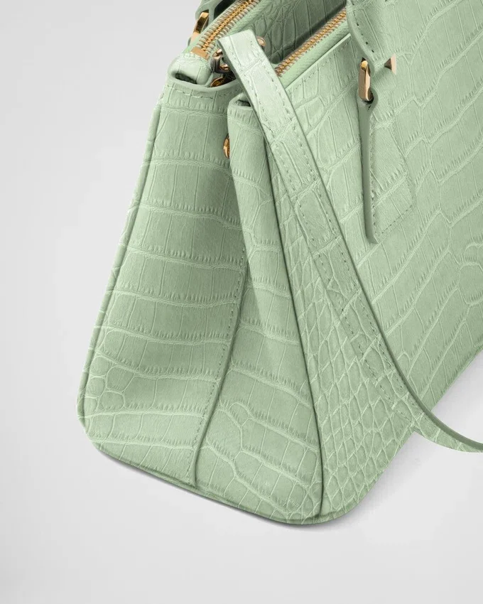 Prada Galleria liten väska i krokodilläder Prada Galleria liten väska i krokodilläder