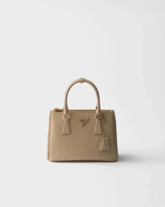 Prada Galleria liten väska i lackat Saffiano-läder