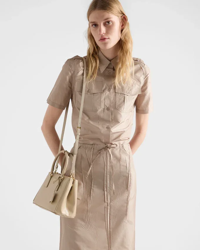 Prada Galleria liten väska i lackat Saffiano-läder Prada Galleria liten väska i lackat Saffiano-läder