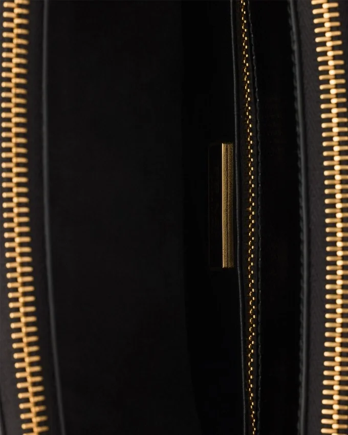 Prada Galleria liten väska i lackat Saffiano-läder Prada Galleria liten väska i lackat Saffiano-läder