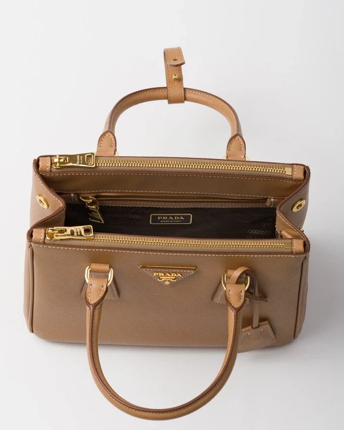 Prada Galleria liten väska i Saffiano-läder Prada Galleria liten väska i Saffiano-läder