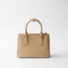 Prada Galleria liten väska i Saffiano-läder Prada Galleria liten väska i Saffiano-läder