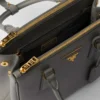 Prada Galleria liten väska i Saffiano-läder Prada Galleria liten väska i Saffiano-läder