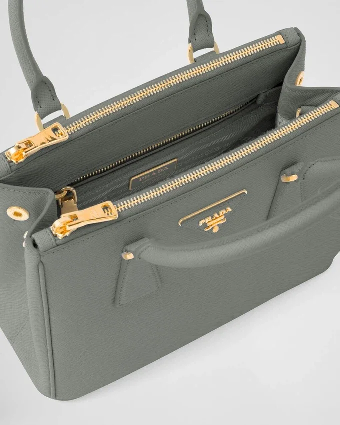Prada Galleria liten väska i Saffiano-läder Prada Galleria liten väska i Saffiano-läder