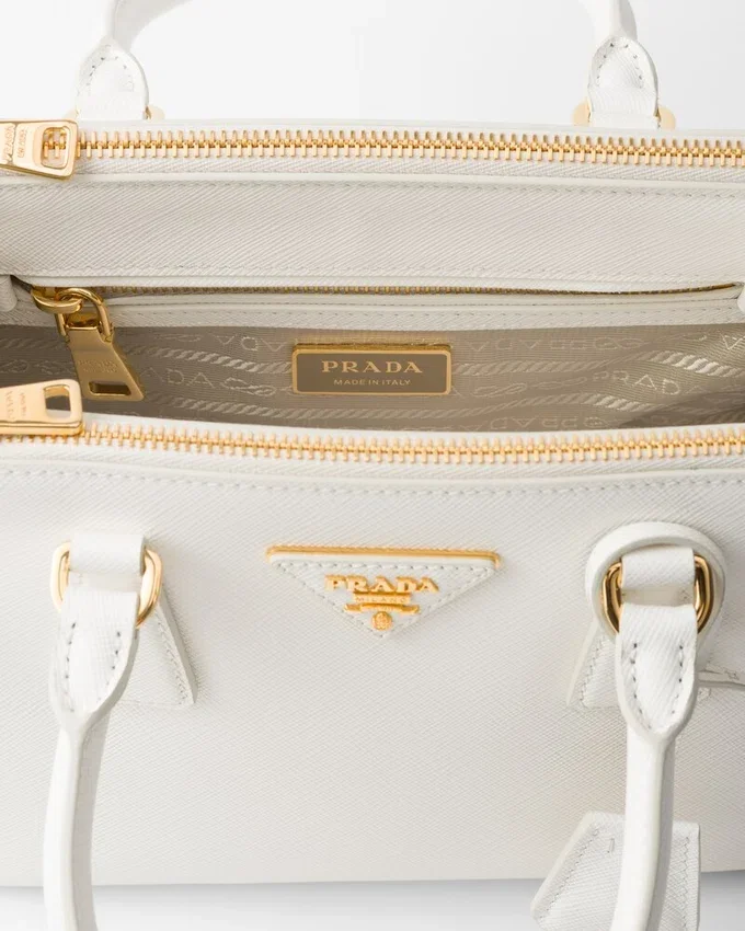 Prada Galleria liten väska i Saffiano-läder Prada Galleria liten väska i Saffiano-läder