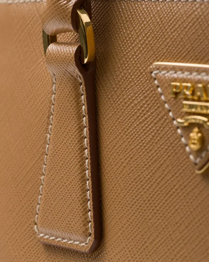 Prada Galleria liten väska i Saffiano-läder Prada Galleria liten väska i Saffiano-läder