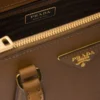 Prada Galleria liten väska i Saffiano-läder Prada Galleria liten väska i Saffiano-läder