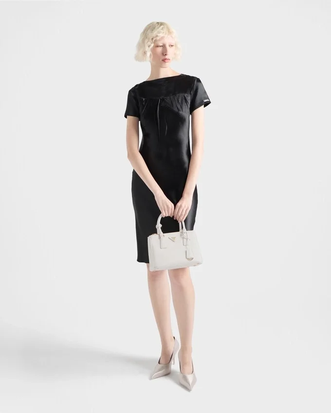 Prada Galleria liten väska i Saffiano-läder Prada Galleria liten väska i Saffiano-läder