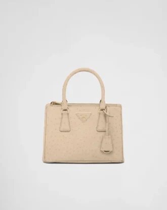 Prada Galleria liten väska i strutsläder
