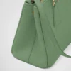 Prada Galleria liten väska i strutsläder Prada Galleria liten väska i strutsläder