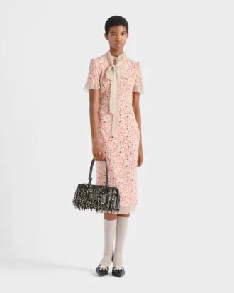 Prada Galleria Medium Nappa-läderväska med fransar och nitar
