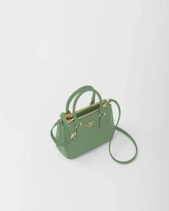 Prada Galleria Mini-väska i strutsläder