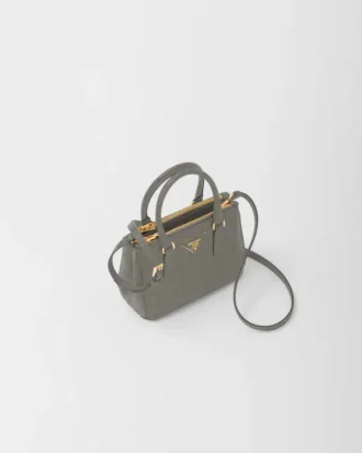 Prada Galleria Mini-väska i strutsläder