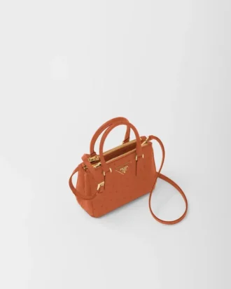 Prada Galleria Mini-väska i strutsläder