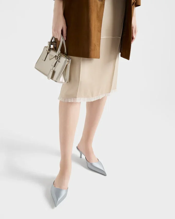 Prada Galleria miniväska i lackat Saffiano-läder Prada Galleria miniväska i lackat Saffiano-läder