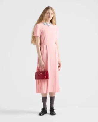 Prada Galleria miniväska i lackat Saffiano-läder