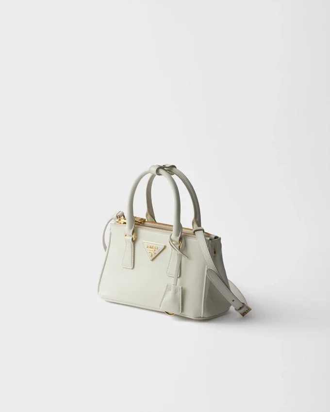 Prada Galleria miniväska i lackat Saffiano-läder Prada Galleria miniväska i lackat Saffiano-läder