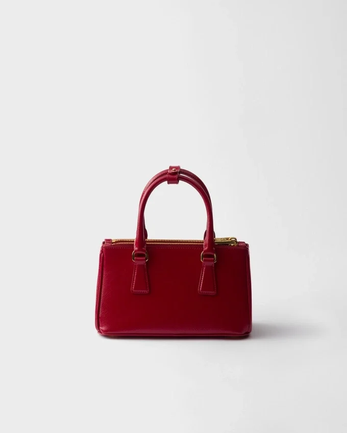 Prada Galleria miniväska i lackat Saffiano-läder Prada Galleria miniväska i lackat Saffiano-läder
