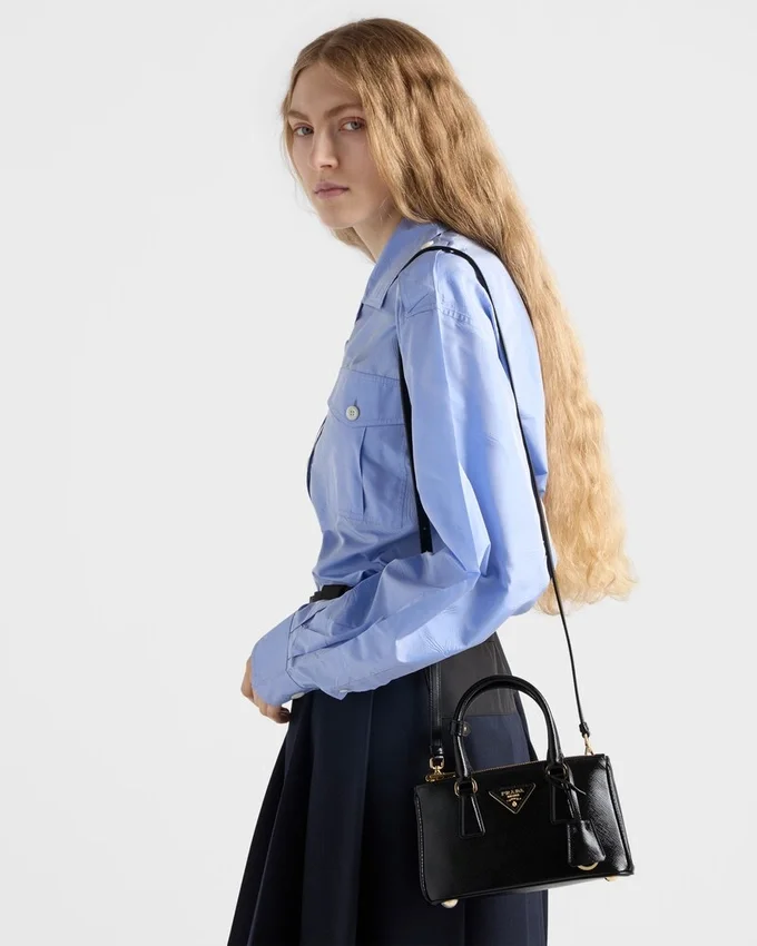 Prada Galleria miniväska i lackat Saffiano-läder Prada Galleria miniväska i lackat Saffiano-läder