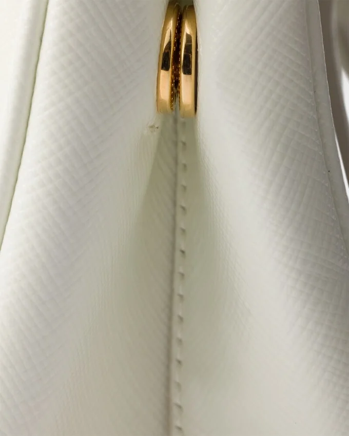 Prada Galleria miniväska i lackat Saffiano-läder Prada Galleria miniväska i lackat Saffiano-läder
