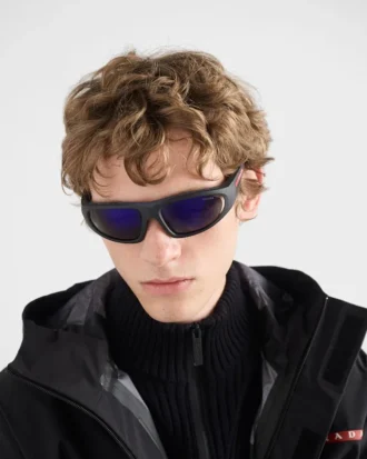 Prada Linea Rossa Active solglasögon