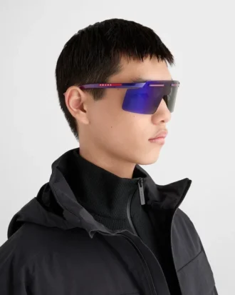 Prada Linea Rossa Active solglasögon