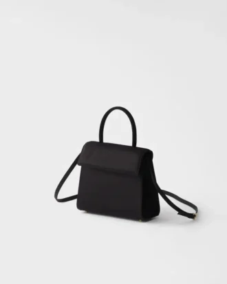 Prada Minuit satinhandväska
