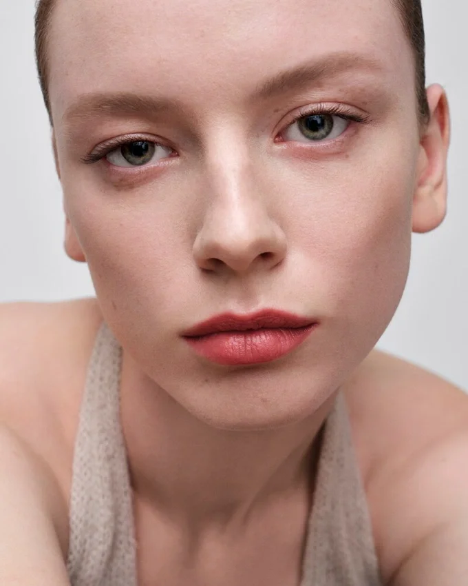 Prada Monochrome Soft Matte Lipstick – B107 – Sedona Prada Monochrome Soft Matte Lipstick – B107 – Sedona