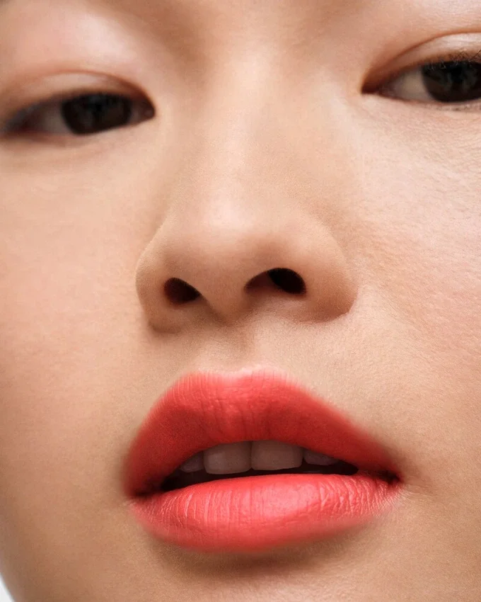 Prada Monochrome Soft Matte Lipstick – O177 – Flamingo Prada Monochrome Soft Matte Lipstick – O177 – Flamingo