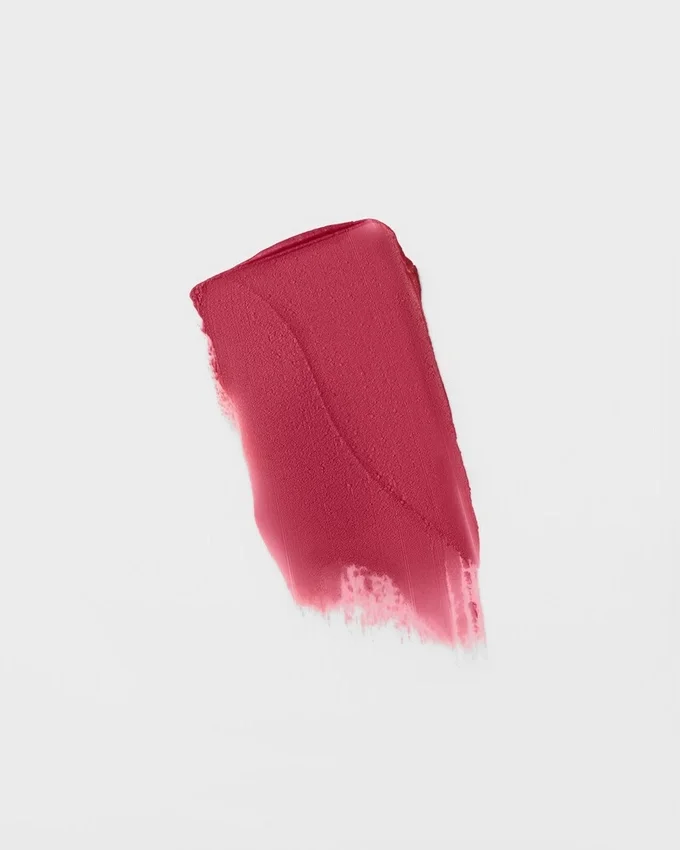 Prada Monochrome Soft Matte Lipstick – P157 – Pourpre Prada Monochrome Soft Matte Lipstick – P157 – Pourpre