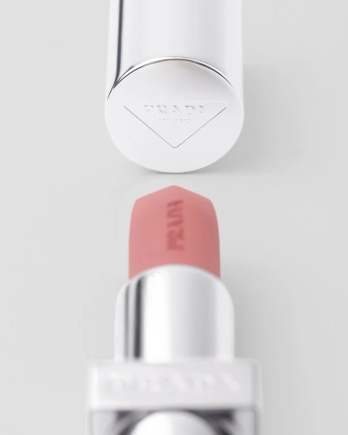 Prada Monochrome Soft Matte Lipstick – P158 – Meranti Prada Monochrome Soft Matte Lipstick – P158 – Meranti