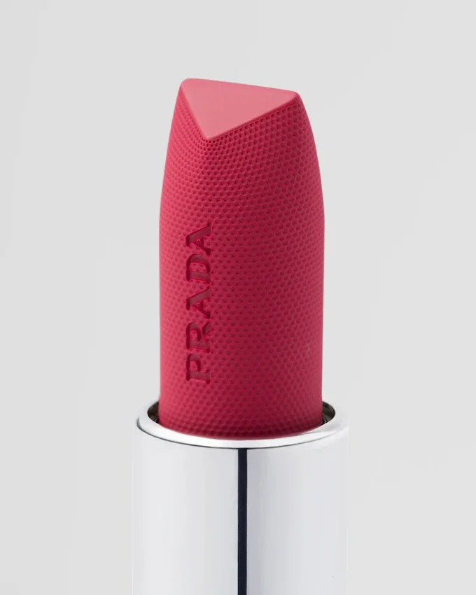 Prada Monochrome Soft Matte Lipstick Refill – P157 – Pourpre Prada Monochrome Soft Matte Lipstick Refill – P157 – Pourpre